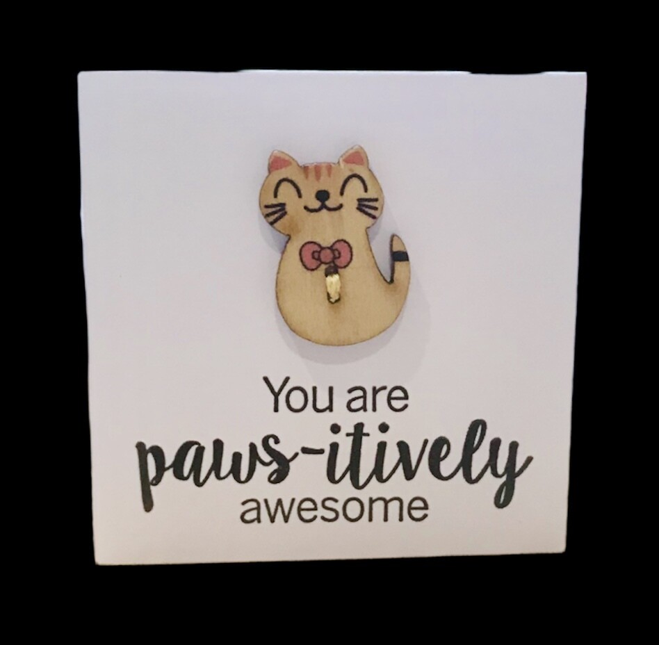 BUTTON CARD - Paws-itively Awesome!