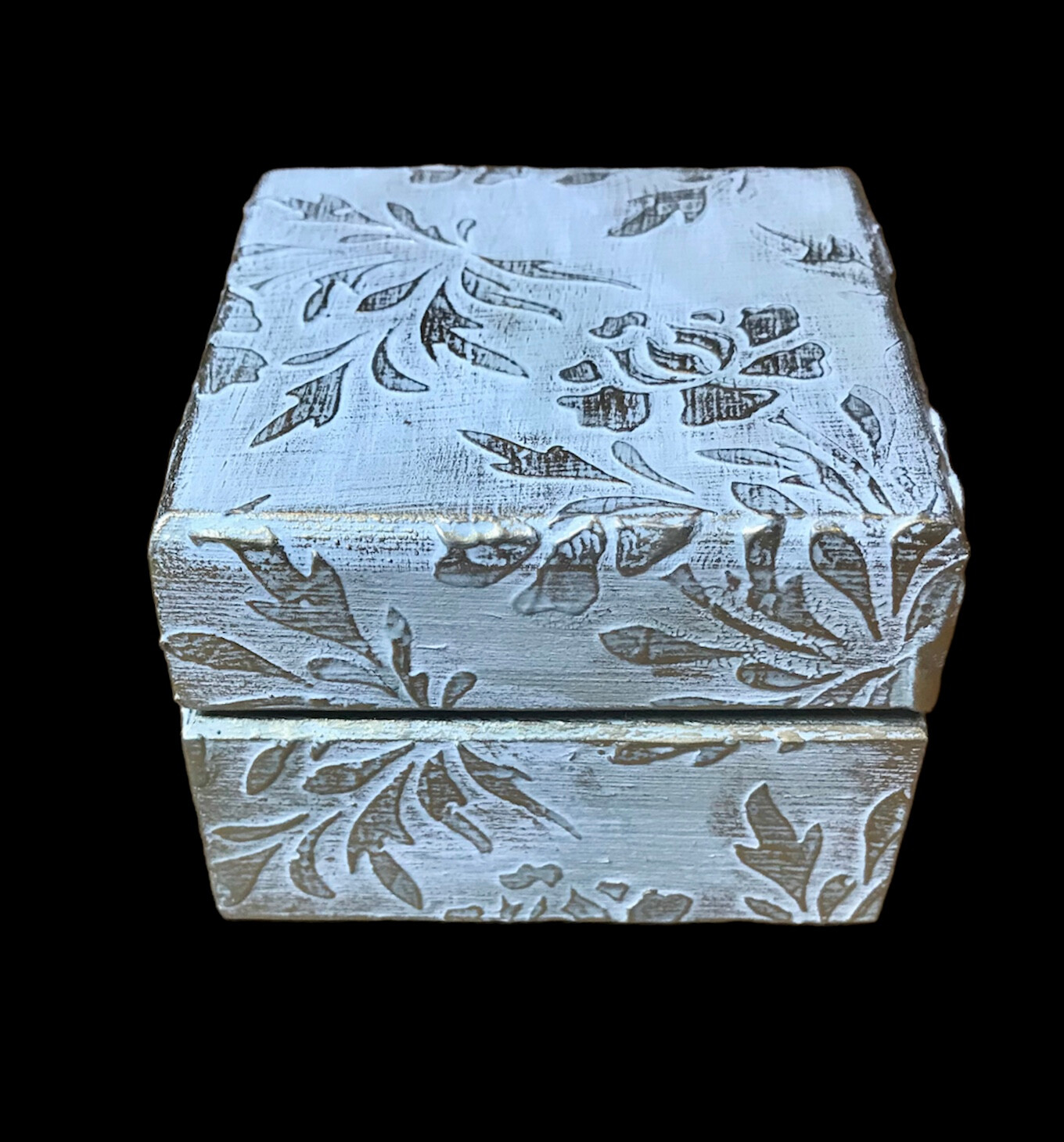 SMALL DECORATIVE KEEPSAKE GIFT BOX