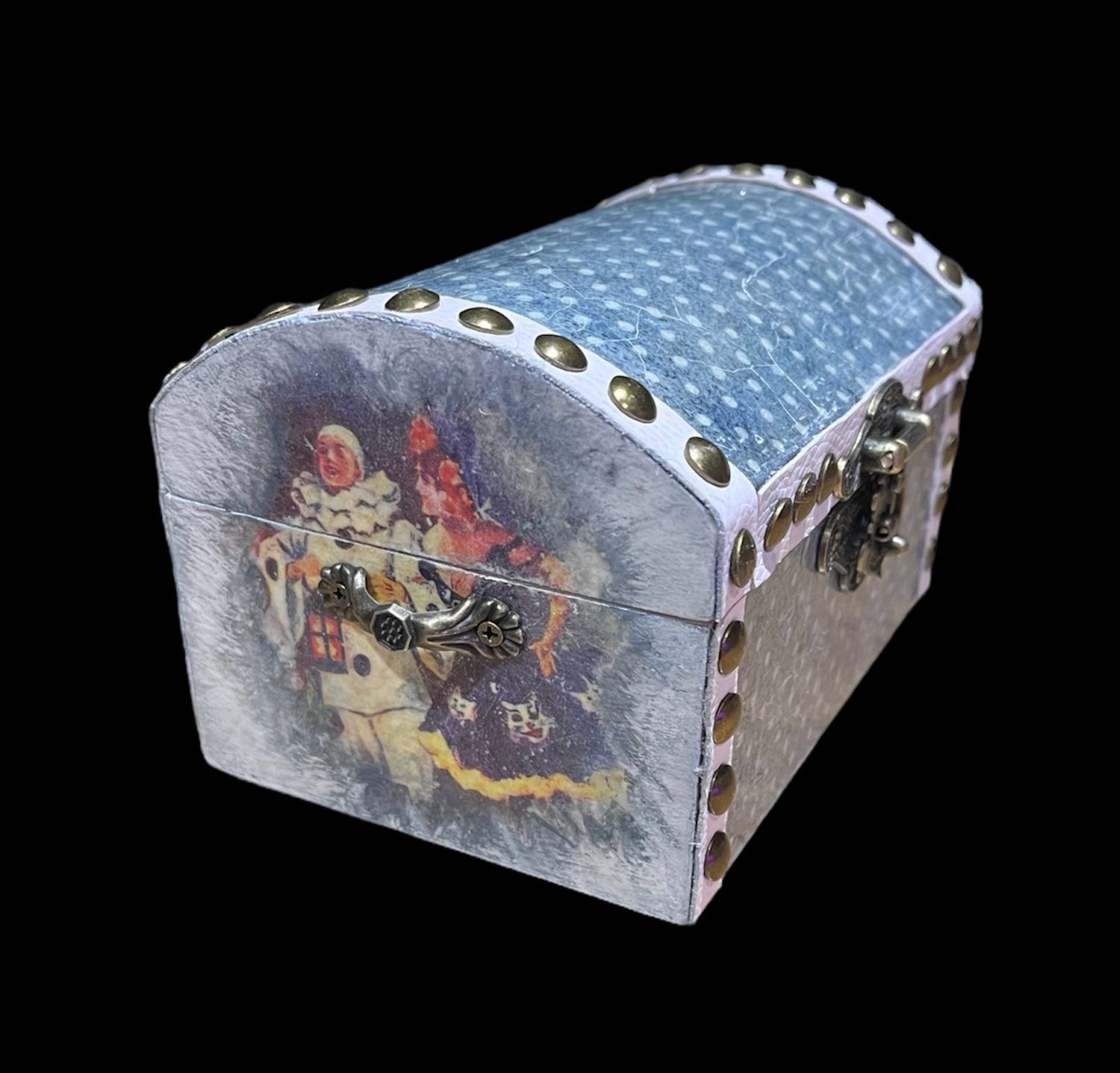 PIERROT/ CIRCUS THEME CHEST