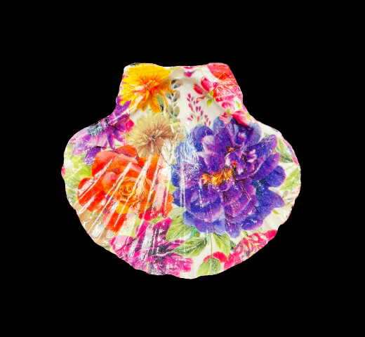 SCALLOP SHELL - BRIGHT FLORAL ON WHITE