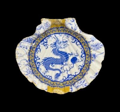 SCALLOP SHELL - CHINESE DRAGON