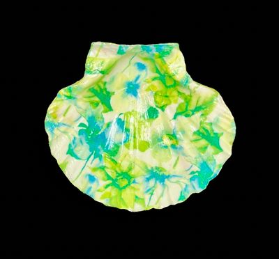 SCALLOP SHELL - TURQUOISE & LIME FLORAL