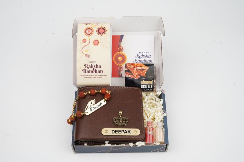 Imported Leather Rakhi Hamper 1.0