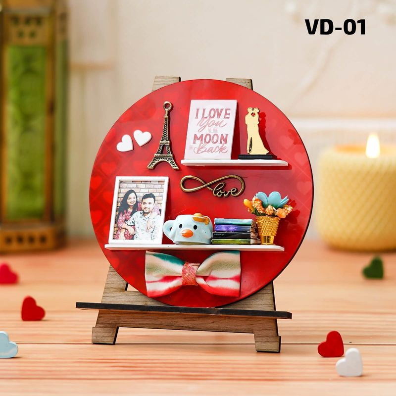 Round Easel Stand - Personalized Valentine&#39;s Gift