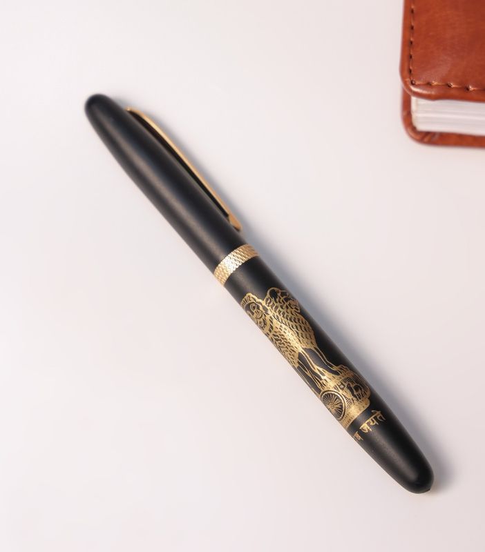 Satyamev Jayate - Personalized Black Magnetic Pen with Name