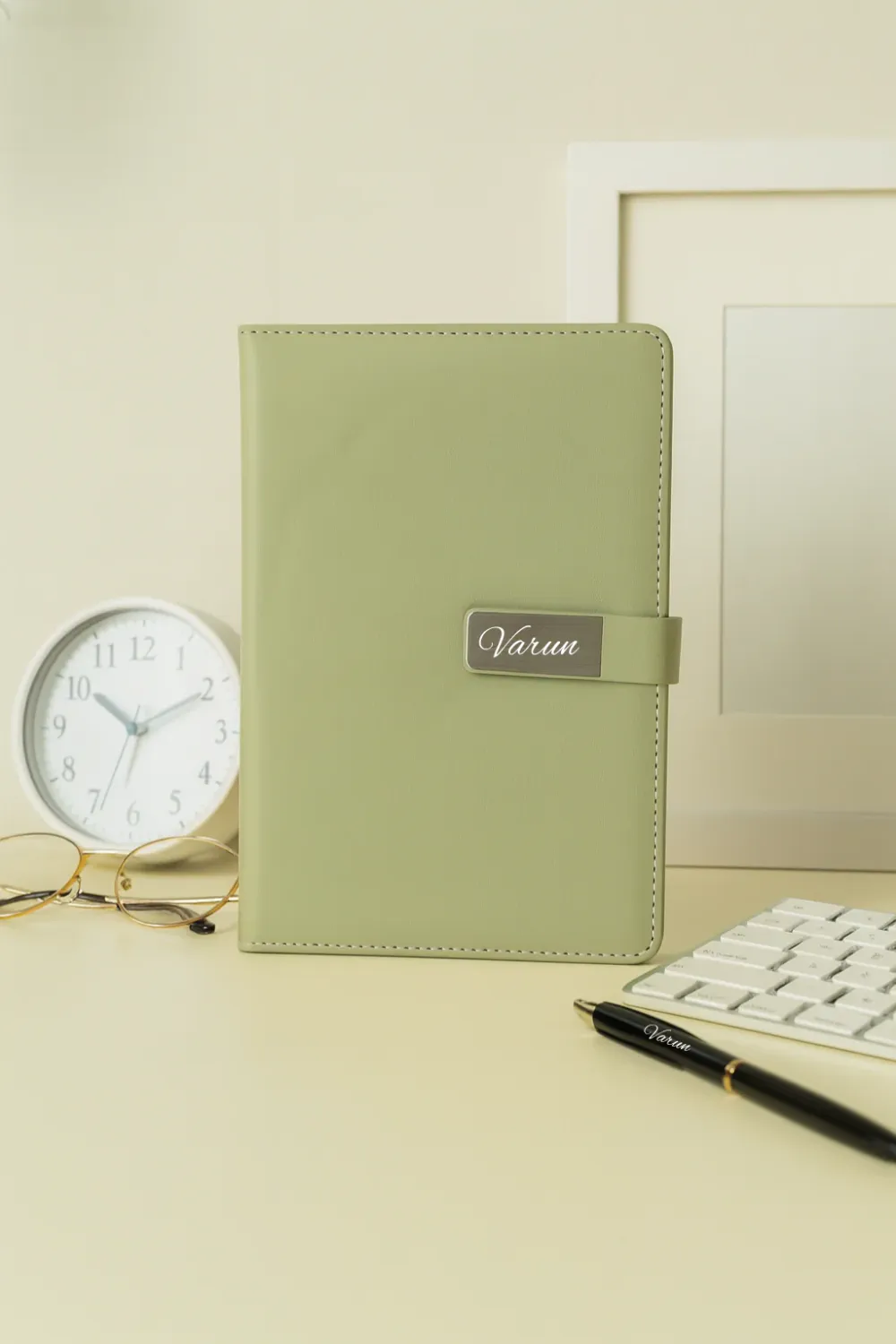 Pista Green Metal Flip Personalized Leather Diary
