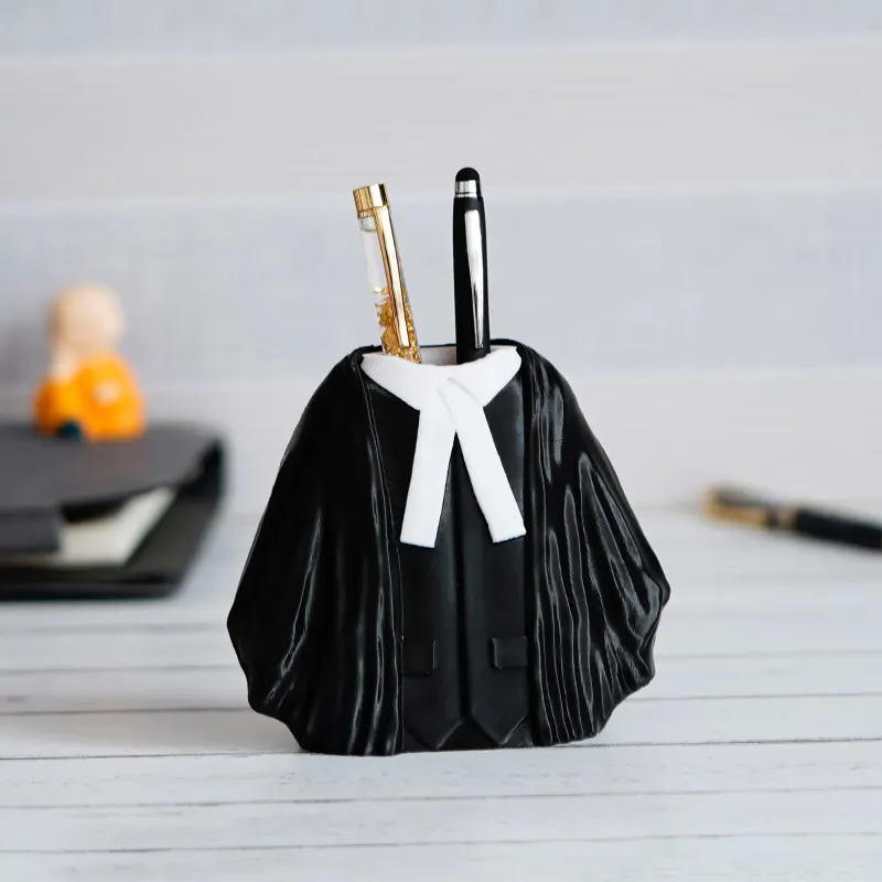 Customized Lawyer Advocate Pen Stand