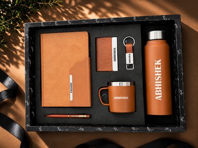 Personalized Corporate Gift Hamper – 6 Pc Executive Gift Set - Strivo Diary - Tan Colour