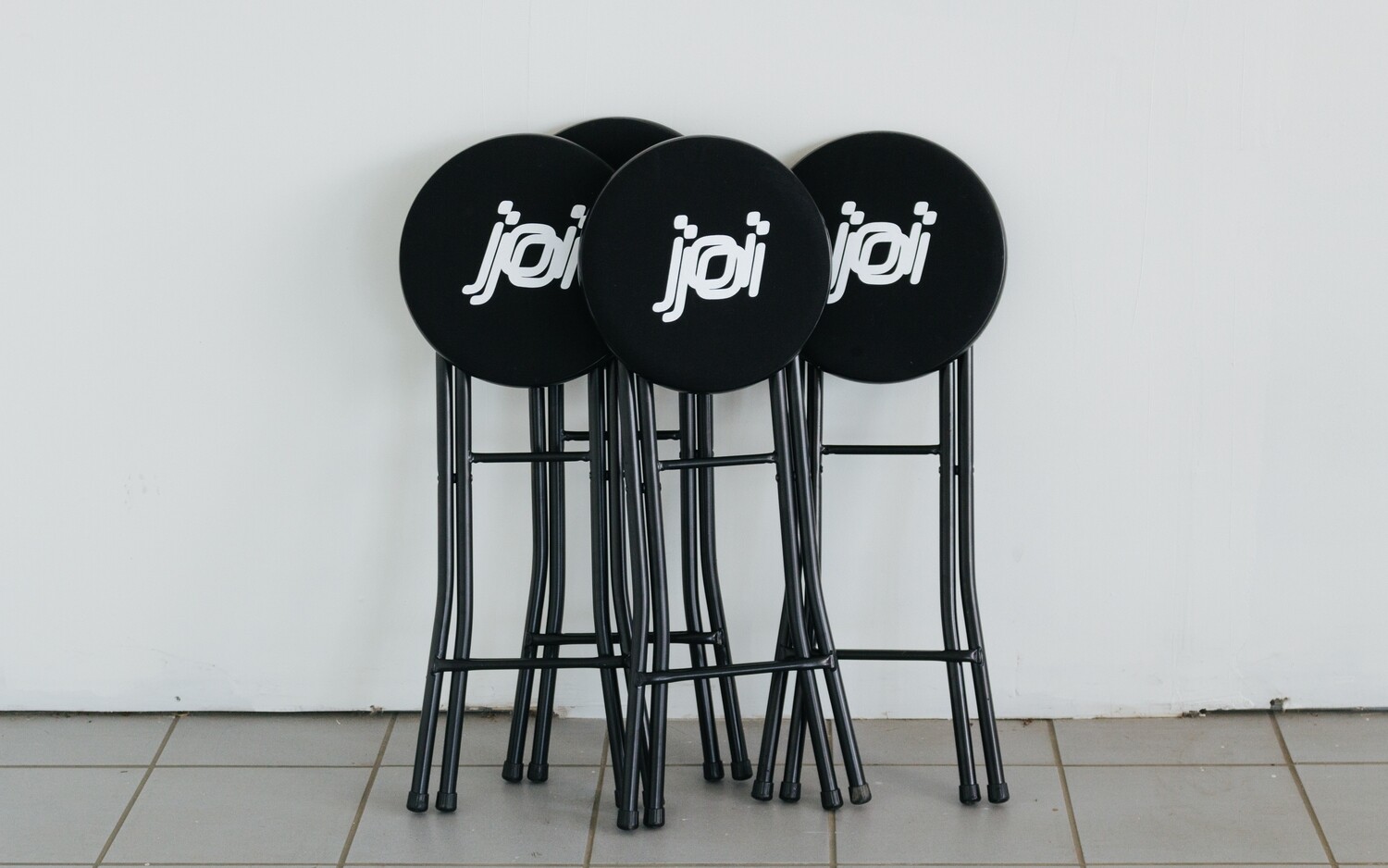 JOI FOLDING CHAIR &amp; STOOL