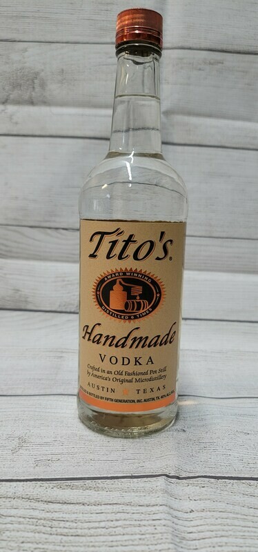 Tito&#39;s Vodka 1 Liter