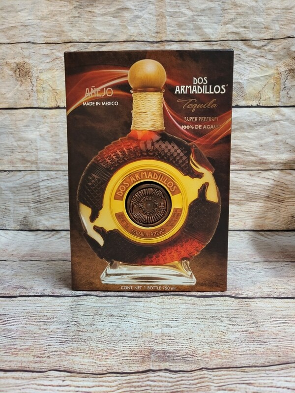 Dos Armadillos Tequila Anejo 750ml