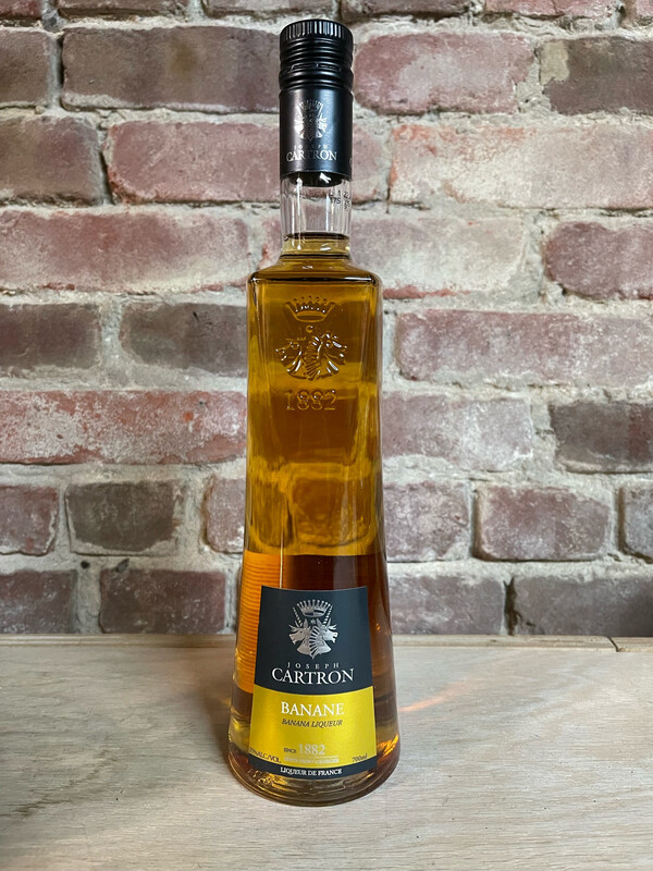Joesph Carton Banana Liqueur 750ml