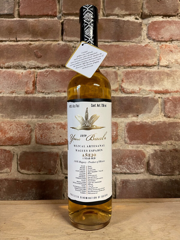 Yuu Baal Anejo 750ml
