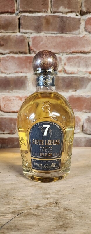 Siete Leguas Anejo 700ml