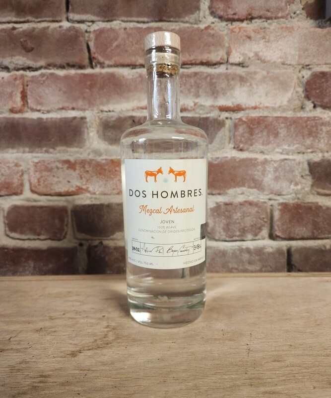 Dos Hombres Mezcal Artesenal Joven 750ml
