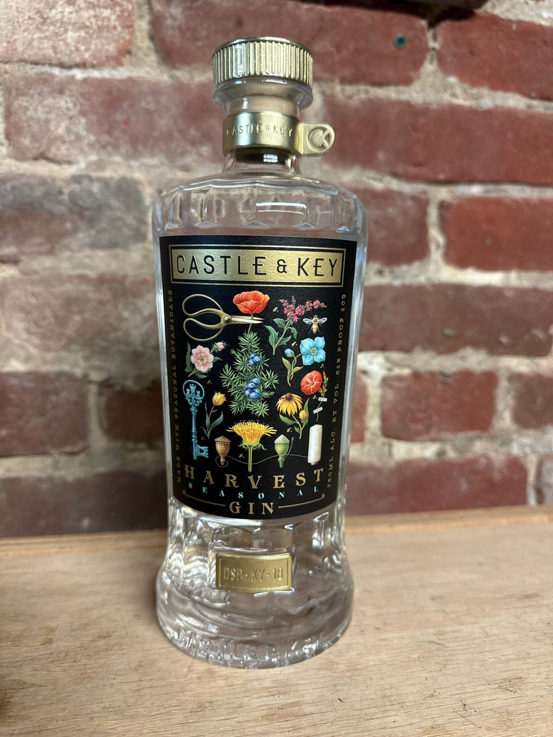 Castle And Key Harvest Gin 750ml