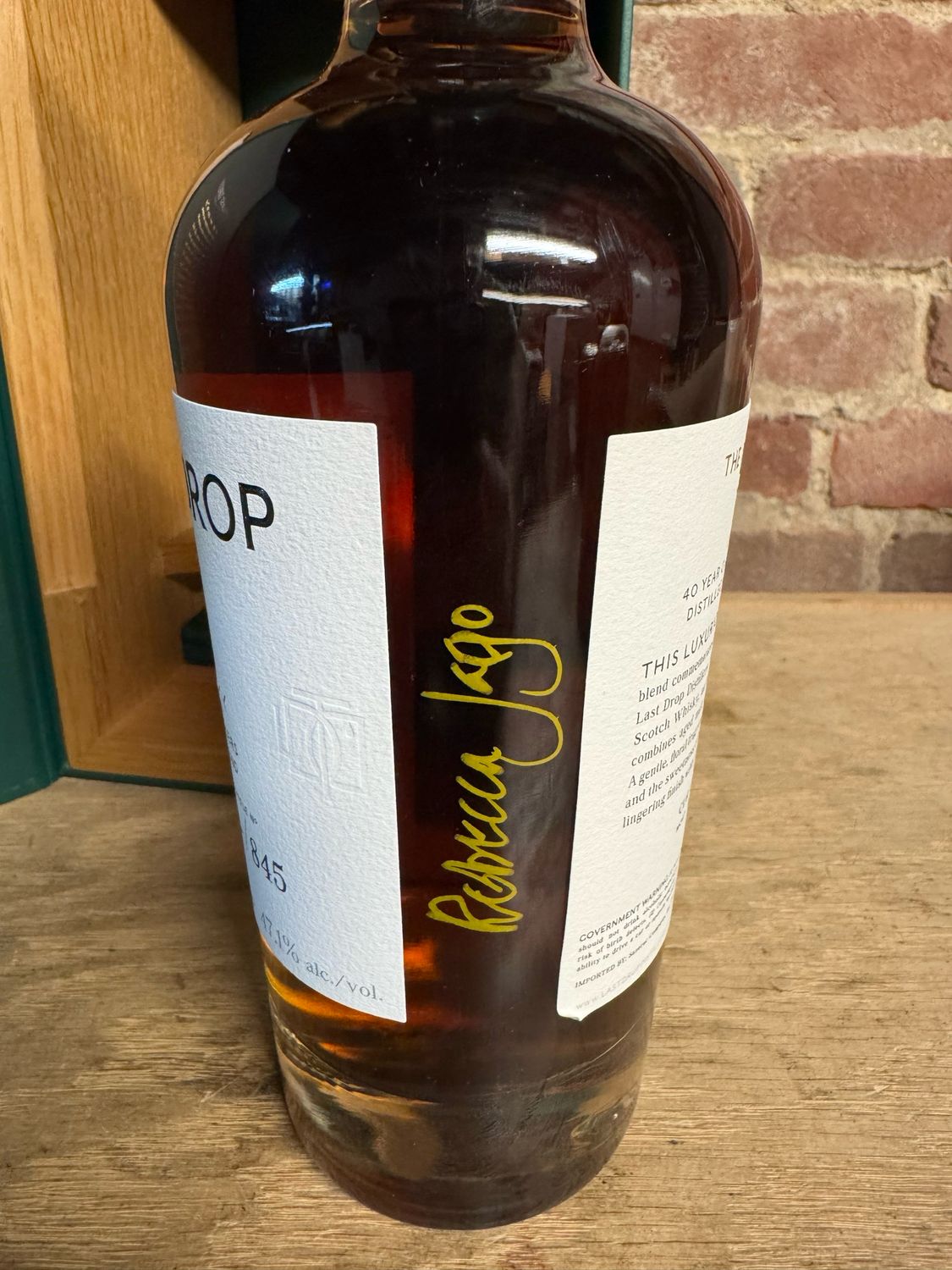 Last Drop 40years 15th Anniversary Blend Signed By Colin Scot &amp;Rebecca Jago