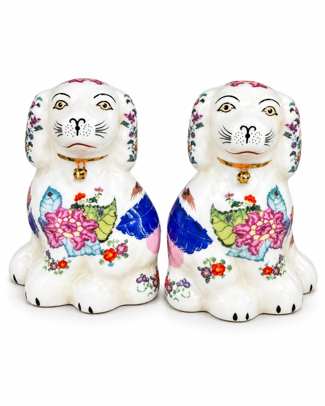 ​Staffordshire Spaniel Figurines with Tobacco Leaf Pattern​