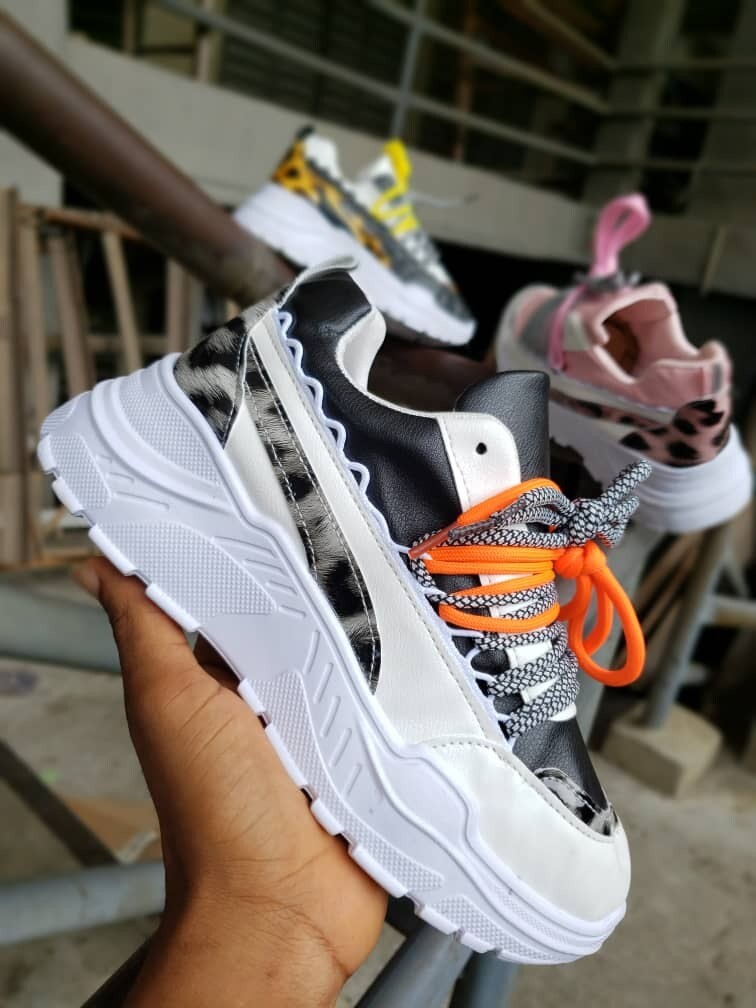 Sneaker Fashion