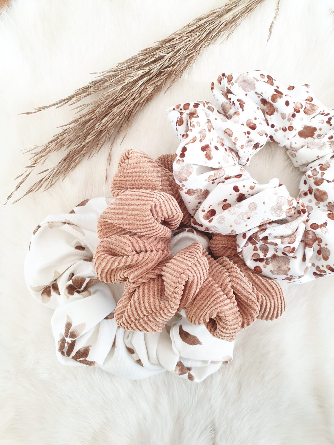 Set van 3 scrunchies Wit /Bruin