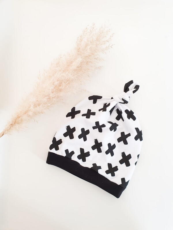 Baby Knoop Mutsje Cross