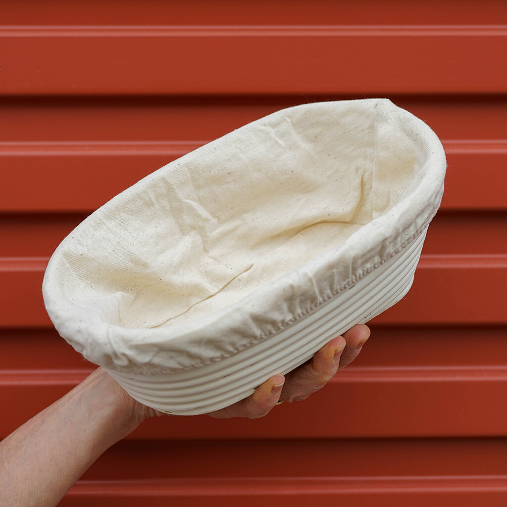 Proving Basket/Banneton - Oval, With Liner (24cm, 500gm-750gm) Proving Basket/Banneton - Oval, With Liner (24cm, 500gm-750gm)