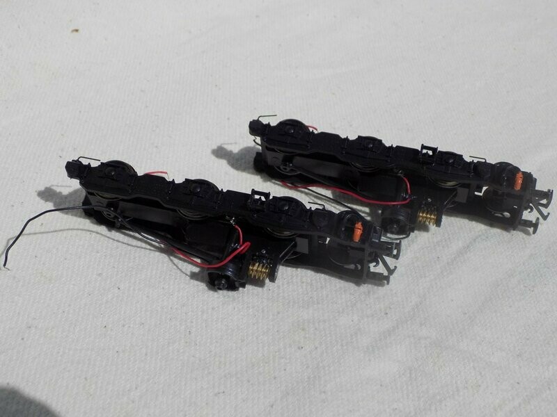 CL40 BOGIE ASSMBLY COMPLETE (no couplings Red B/Beam)