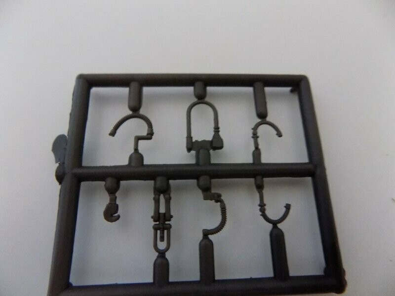 WARSHIP ACC SPRUE (WARSHIP) Incomplete