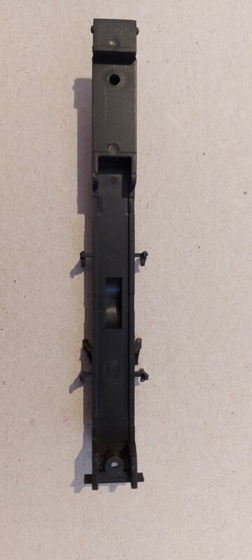 B1    BASE PLATE (Split Chassis)