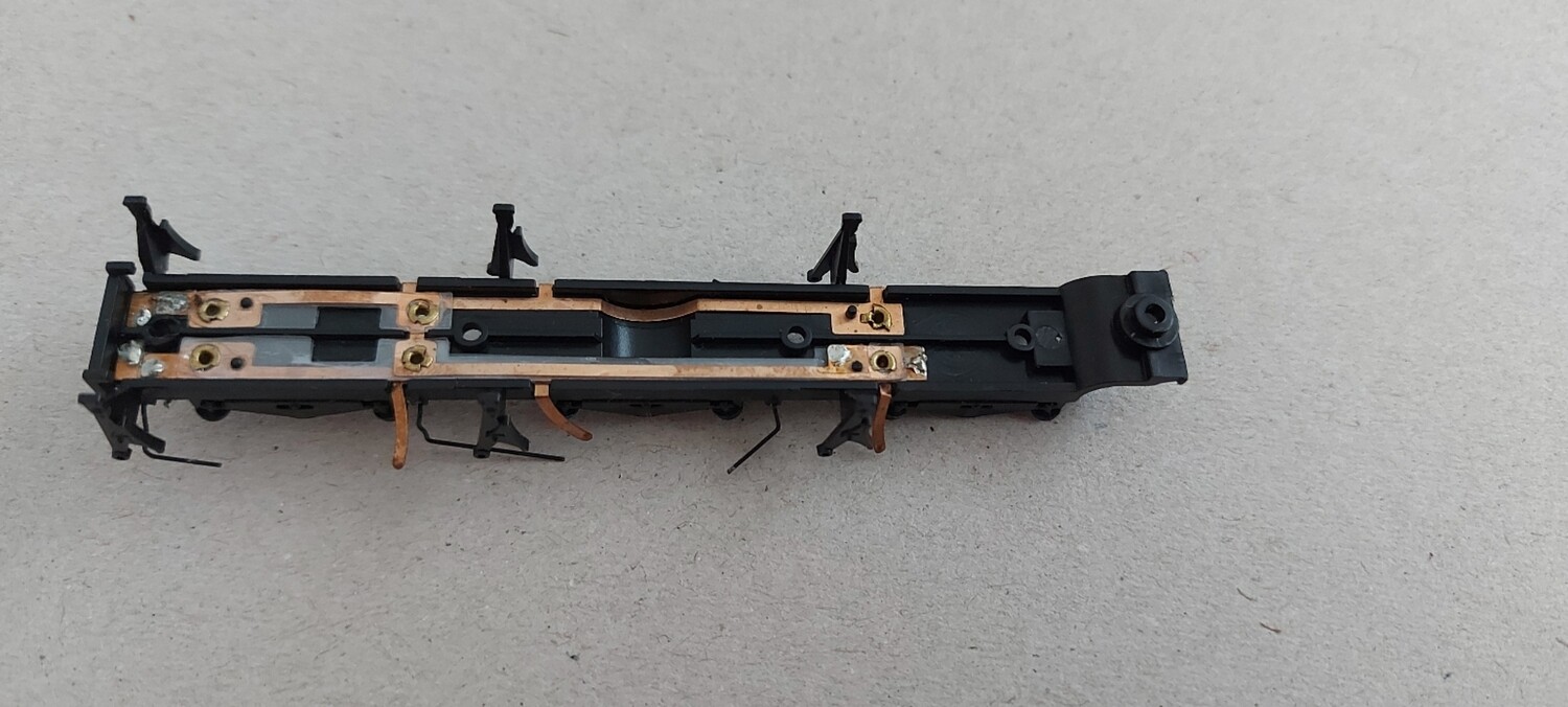 BR 4MT 2/6/0.  BASE PLATE NO WIRING