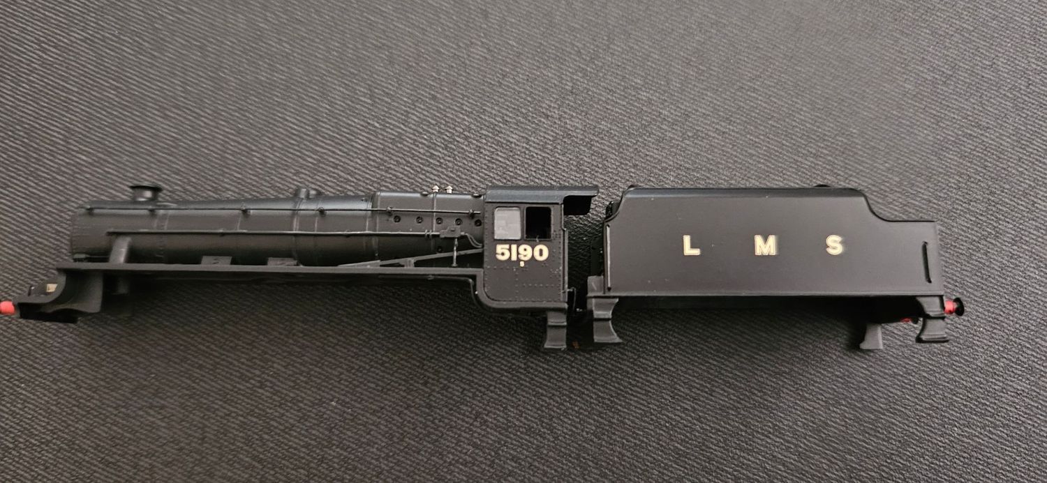 FARISH N GAUGE LMS/BR CLASS 5  LOCO + TENDER BODY (choice of 2)