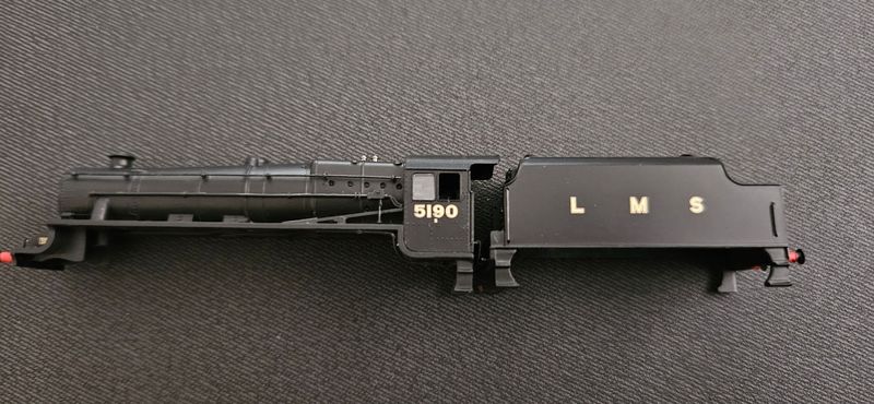 FARISH N GAUGE LMS/BR CLASS 5  LOCO + TENDER BODY (choice of 2)