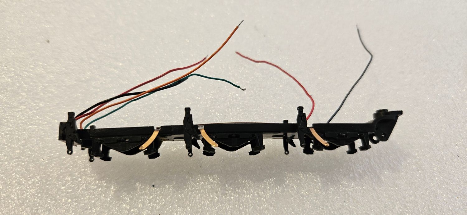 LMS 4MT 2/6/0   BASE PLATE DCC WIRED