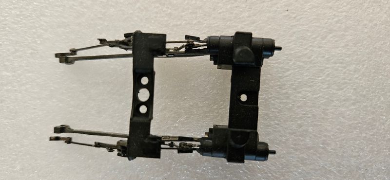 LMS 4MT VALVE GEAR/CYLINDER BLOCK ASSEMBLY
