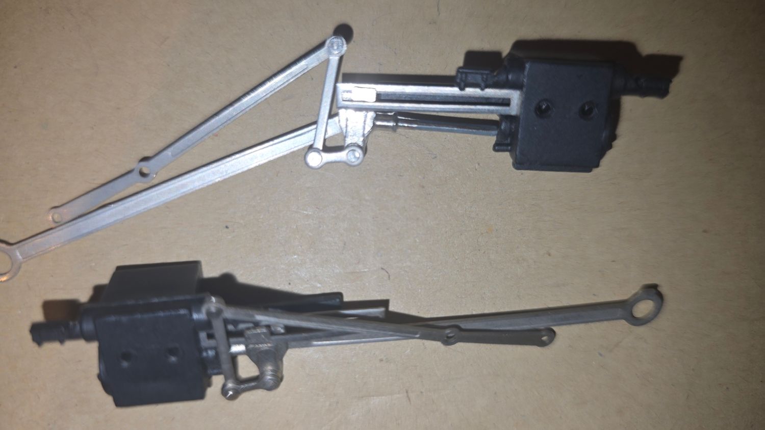 A4 VALVE GEAR (SPLIT CHASSIS)