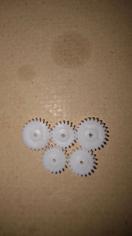 CL46 LARGE AND SMALL NYLON DRIVE GEARS
