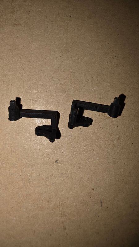 V1/3 MOTION BRACKET (LEFT/RIGHT) Pair V1/3 MOTION BRACKET (LEFT/RIGHT) Pair