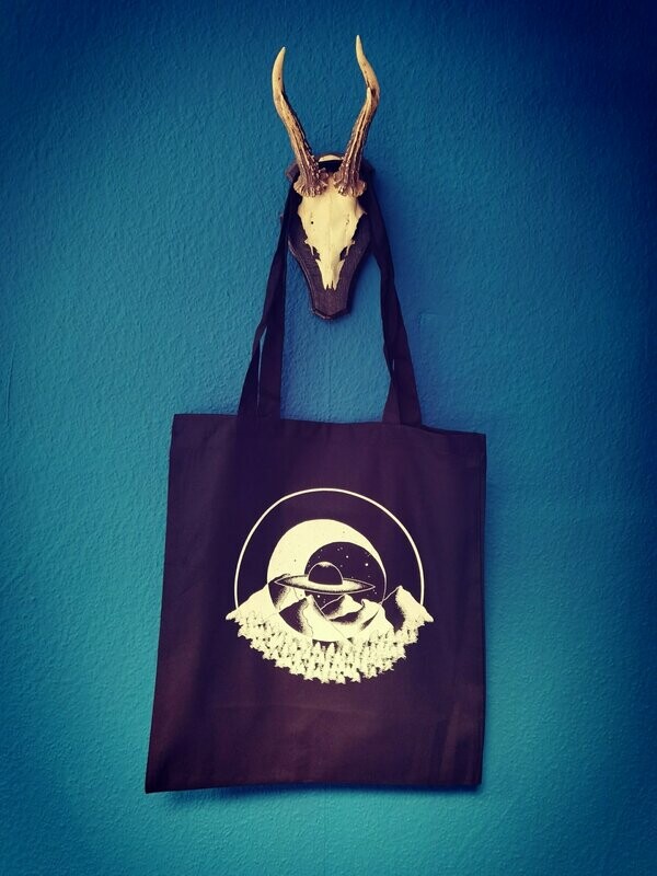 The Visit (tote bag)
