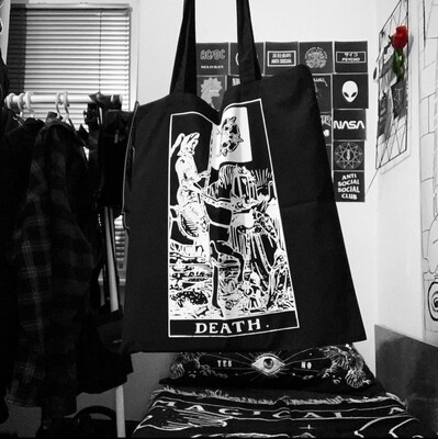 Death (tarot bag)