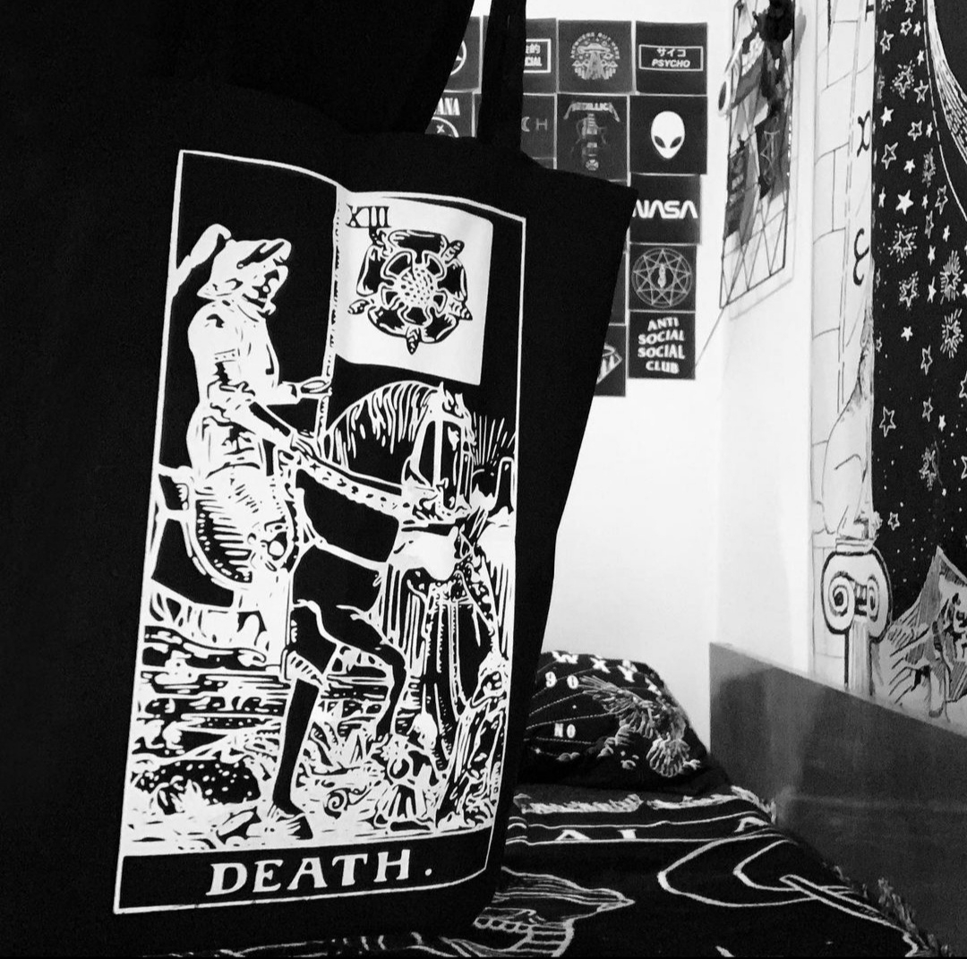 Death (tarot bag)