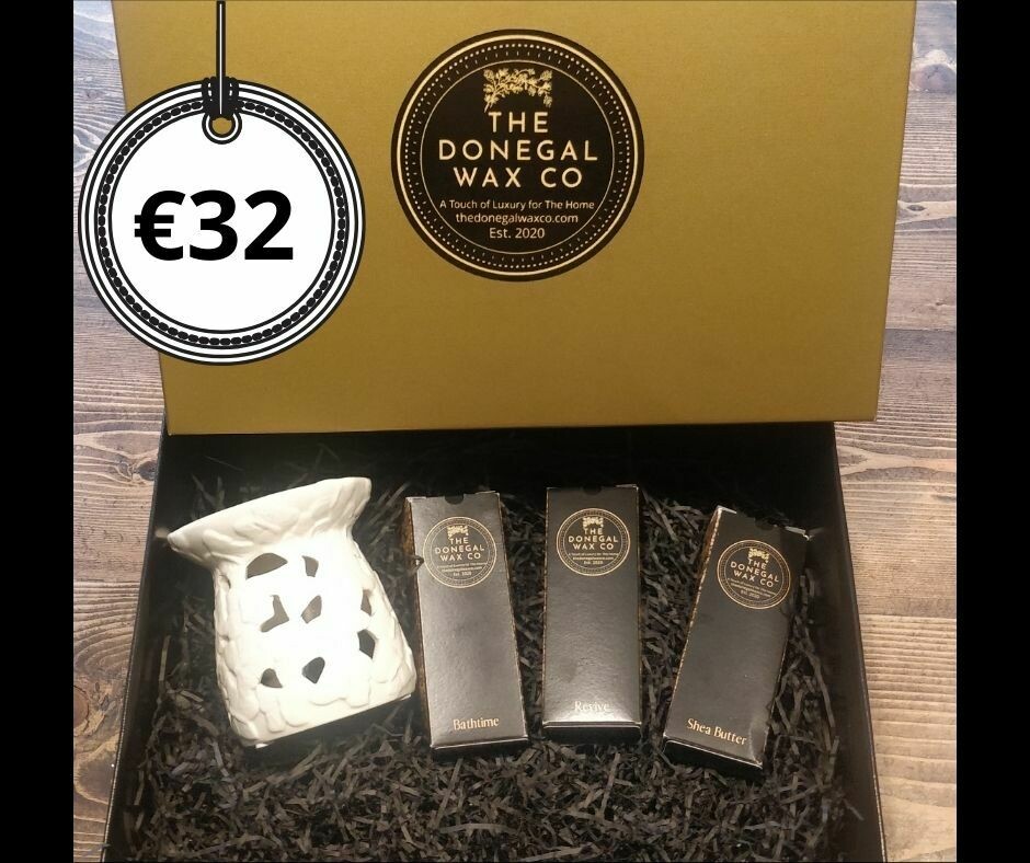 Luxury Gift Set with Embossed Warmer + 3 Snap Bar Wax Melts