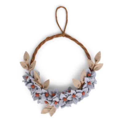 Stor krans m. lyseblå blomster