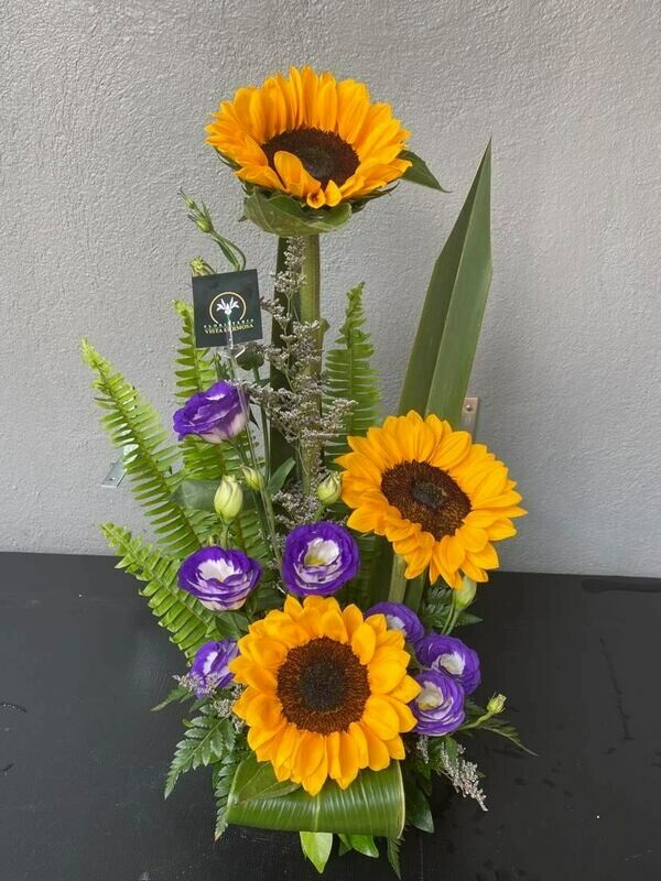 ARREGLO CHICO CON LISIANTHUS