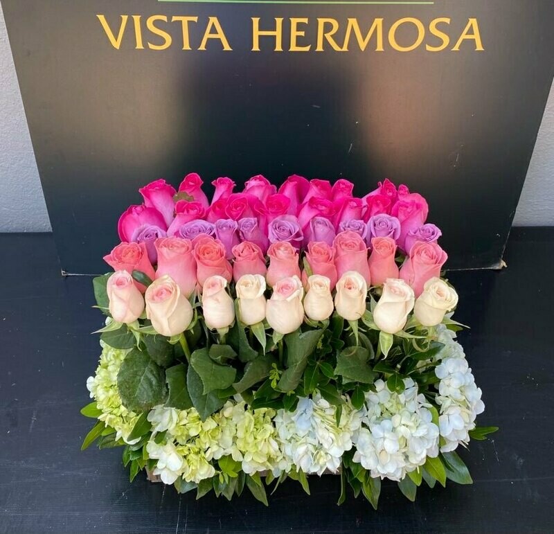 ARREGLO EN BLOQUE CON DIFUMINADO ROSA