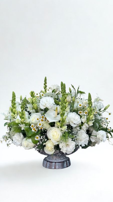 Arreglo blanco en copa