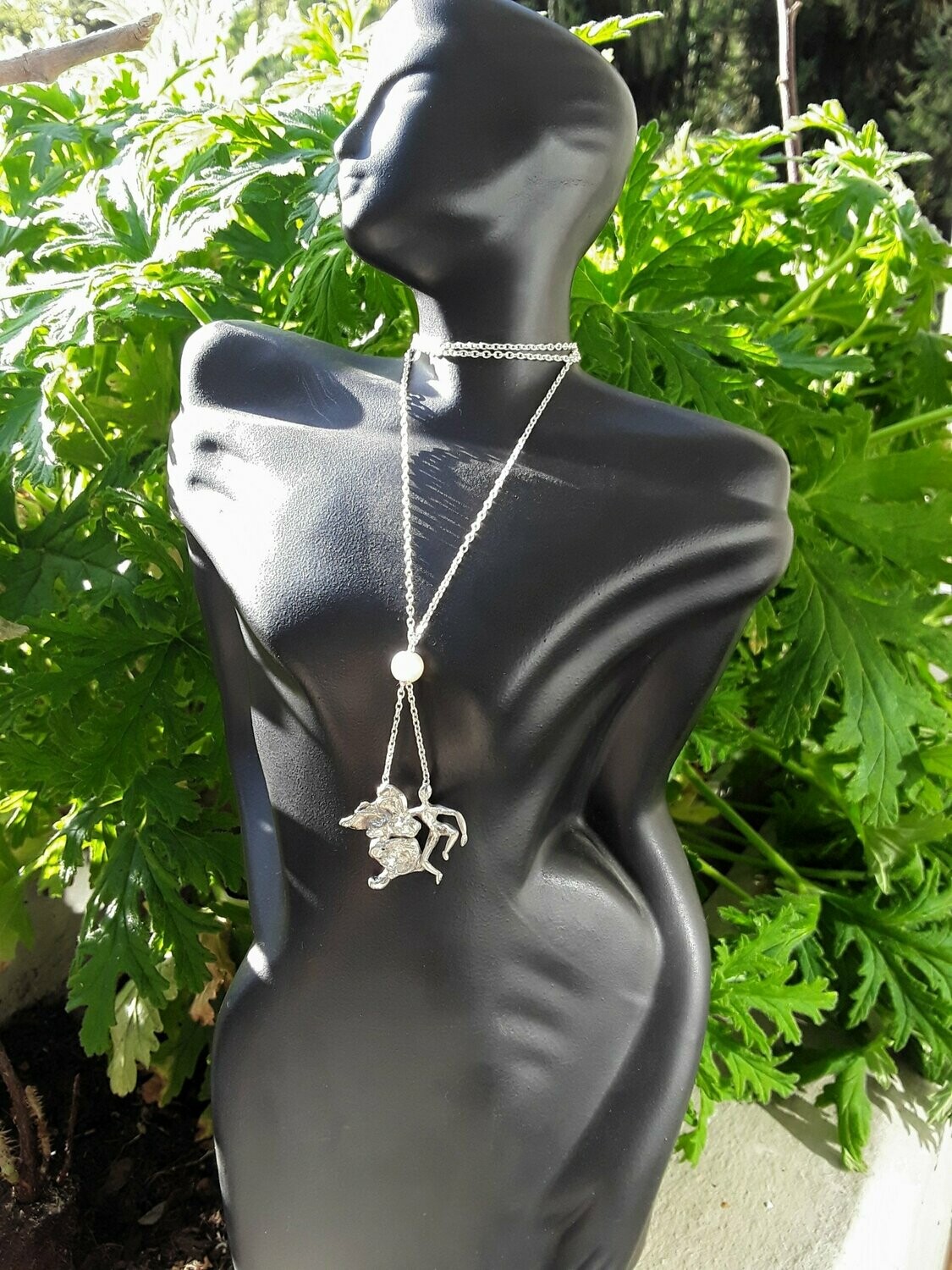 Kette mit Anhänger "Tanz mit der Göttin"