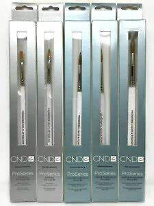 CND Pro Series Brush #6 Flat Oval Gel Brush