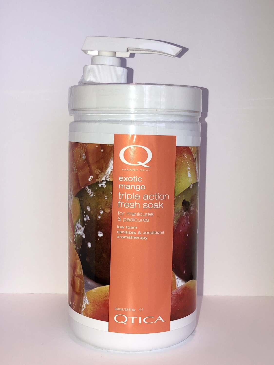 QT Fresh Soak Exotic Mango 32oz