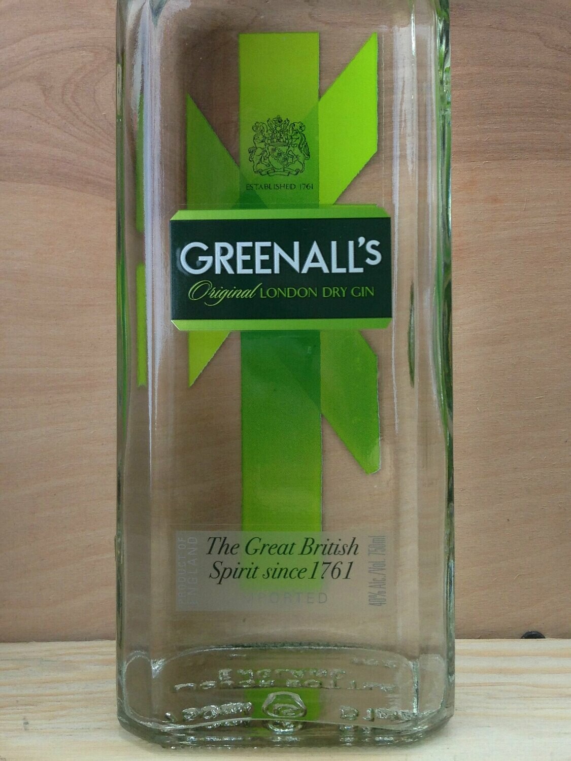 JC Greenall&#39;s Original London Dry Gin