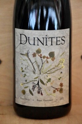 Dunites Wine Company Pinot Noir Bassi Vineyard SLO County
